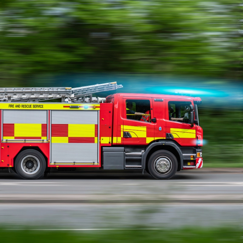 HSR Law Blue Light Discount on Conveyancing - Picture of a fire engine